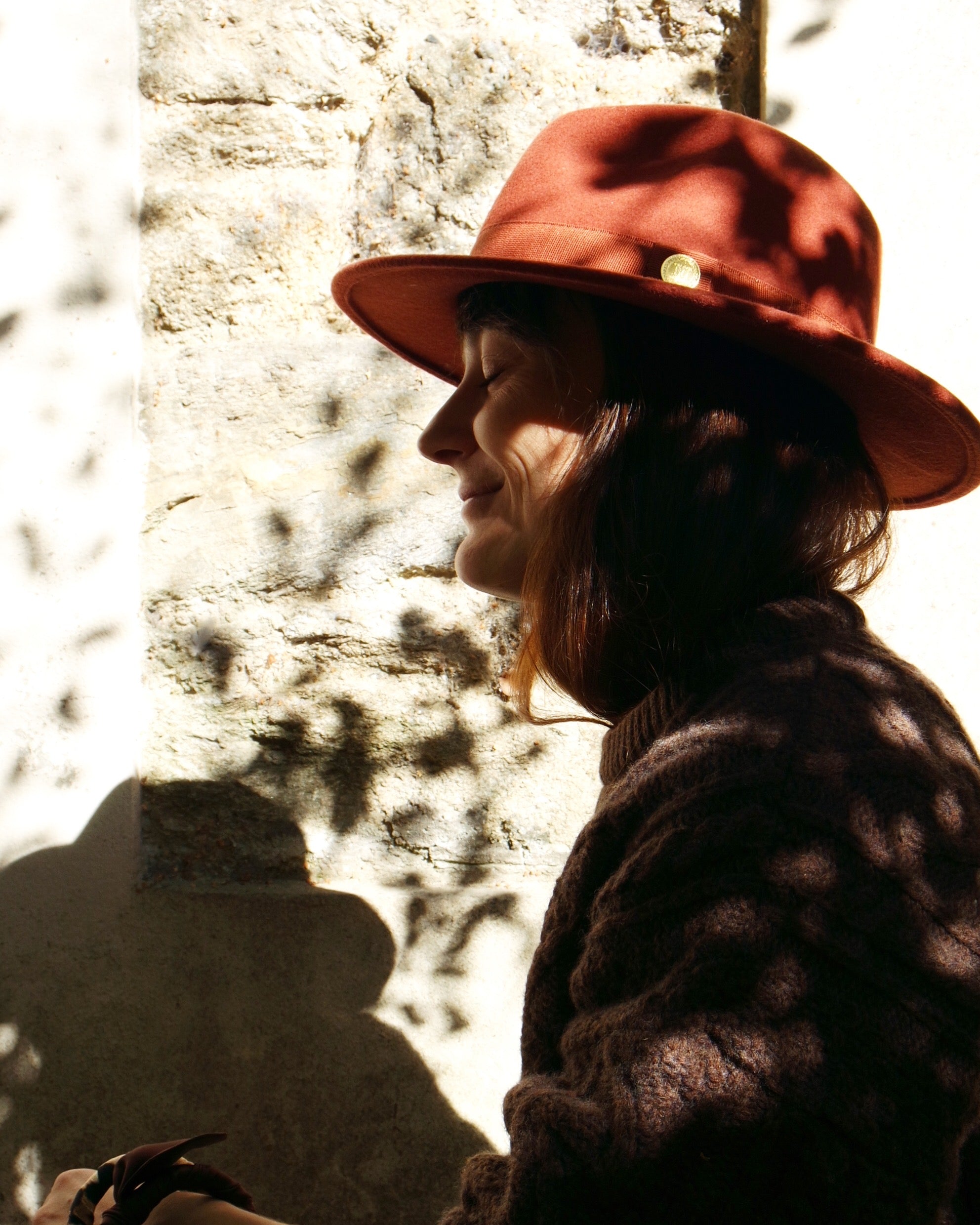 Le Chapeau Terracotta