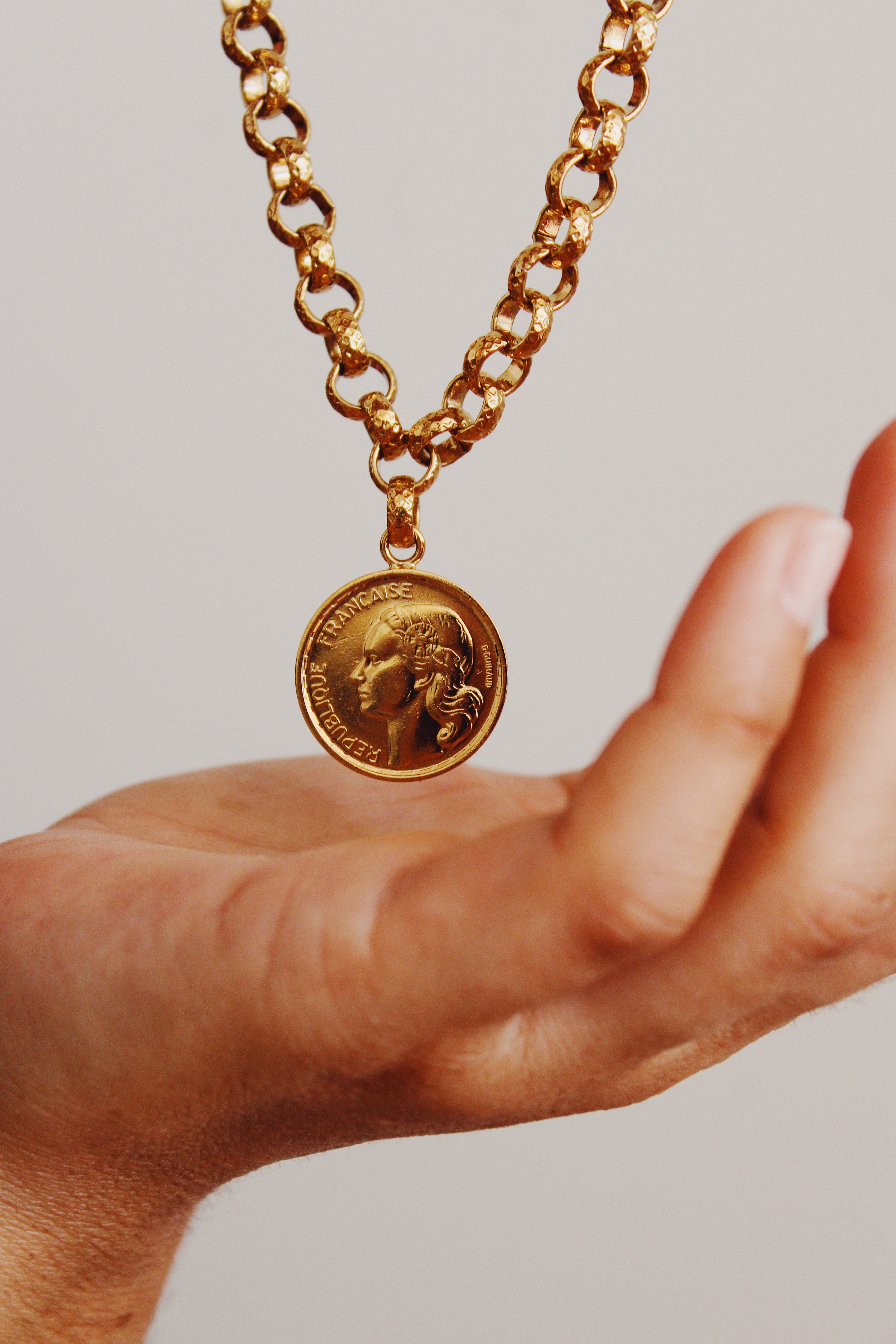 Collier Linda Pré commande