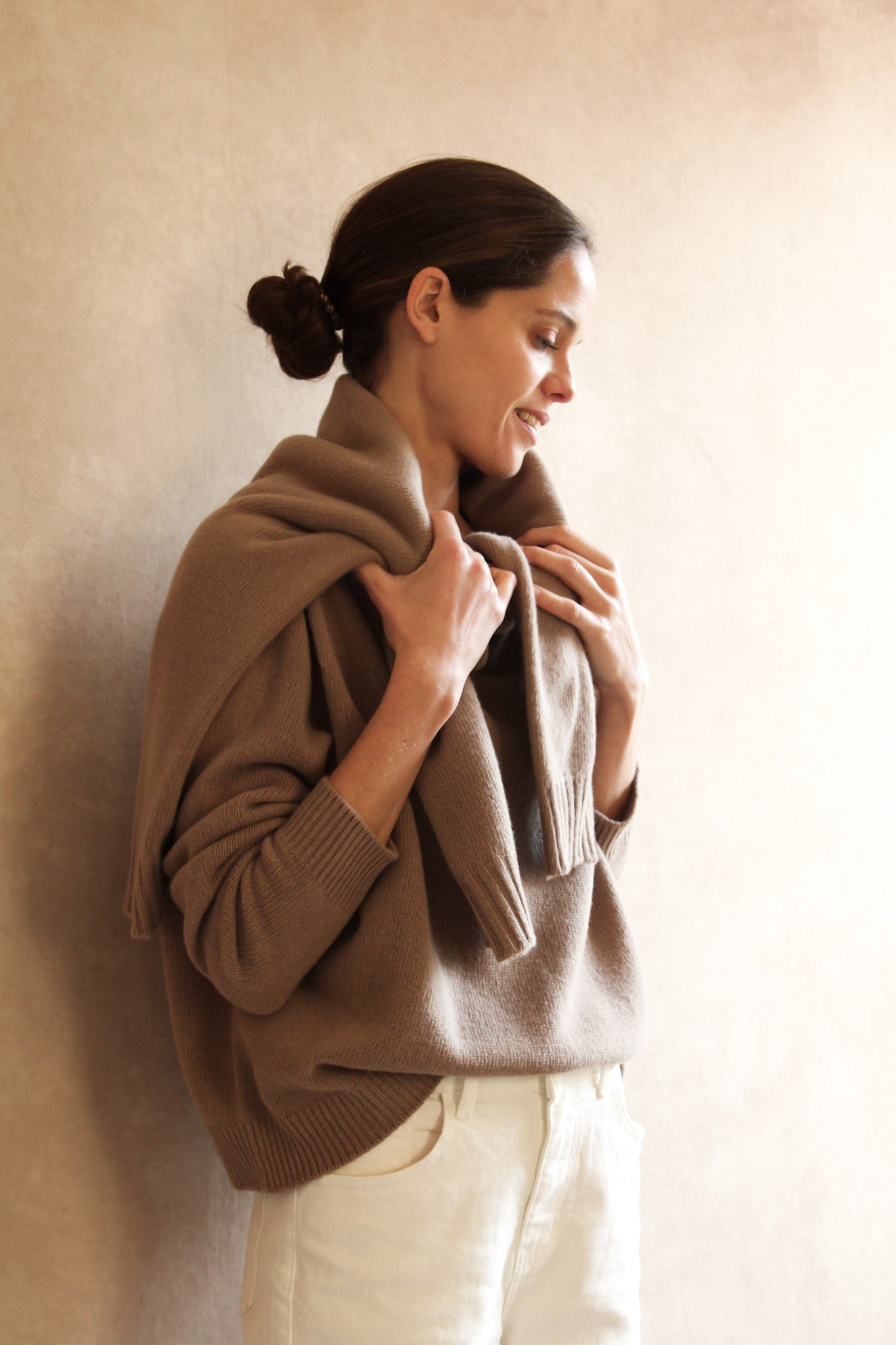 Le pull col Rond Taupe