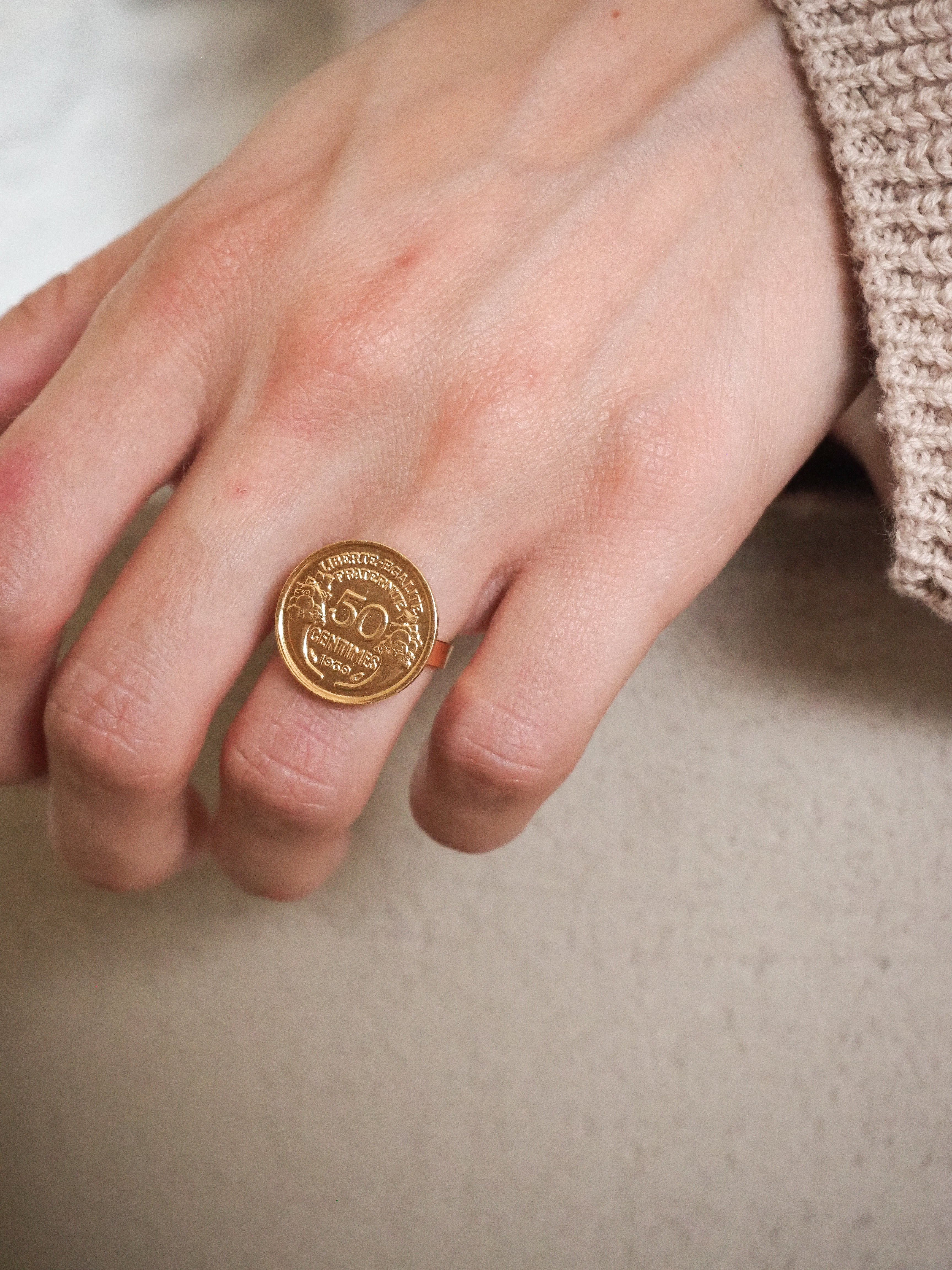 La Bague 50 centimes Morlon