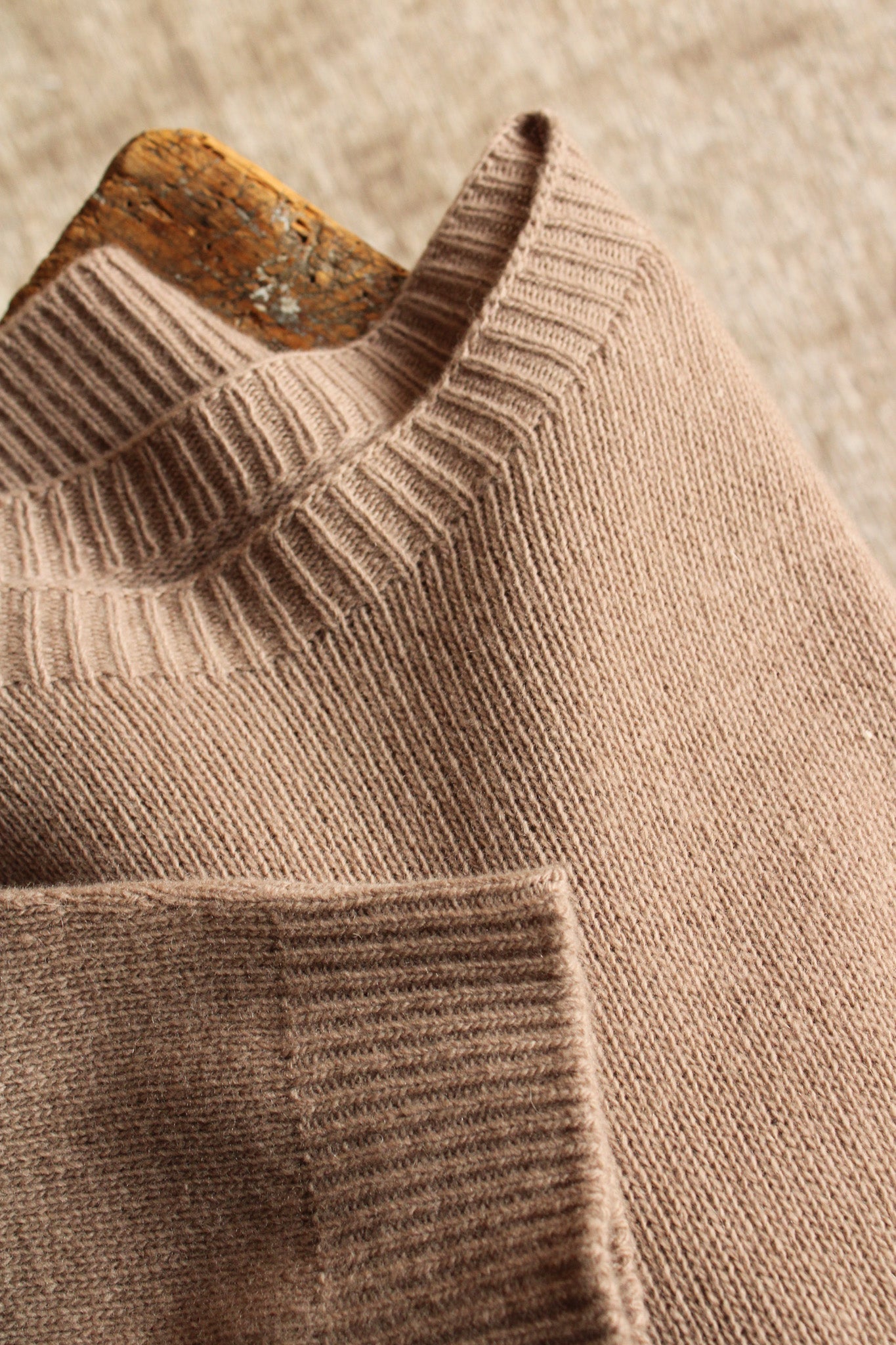 Le pull col Rond Taupe