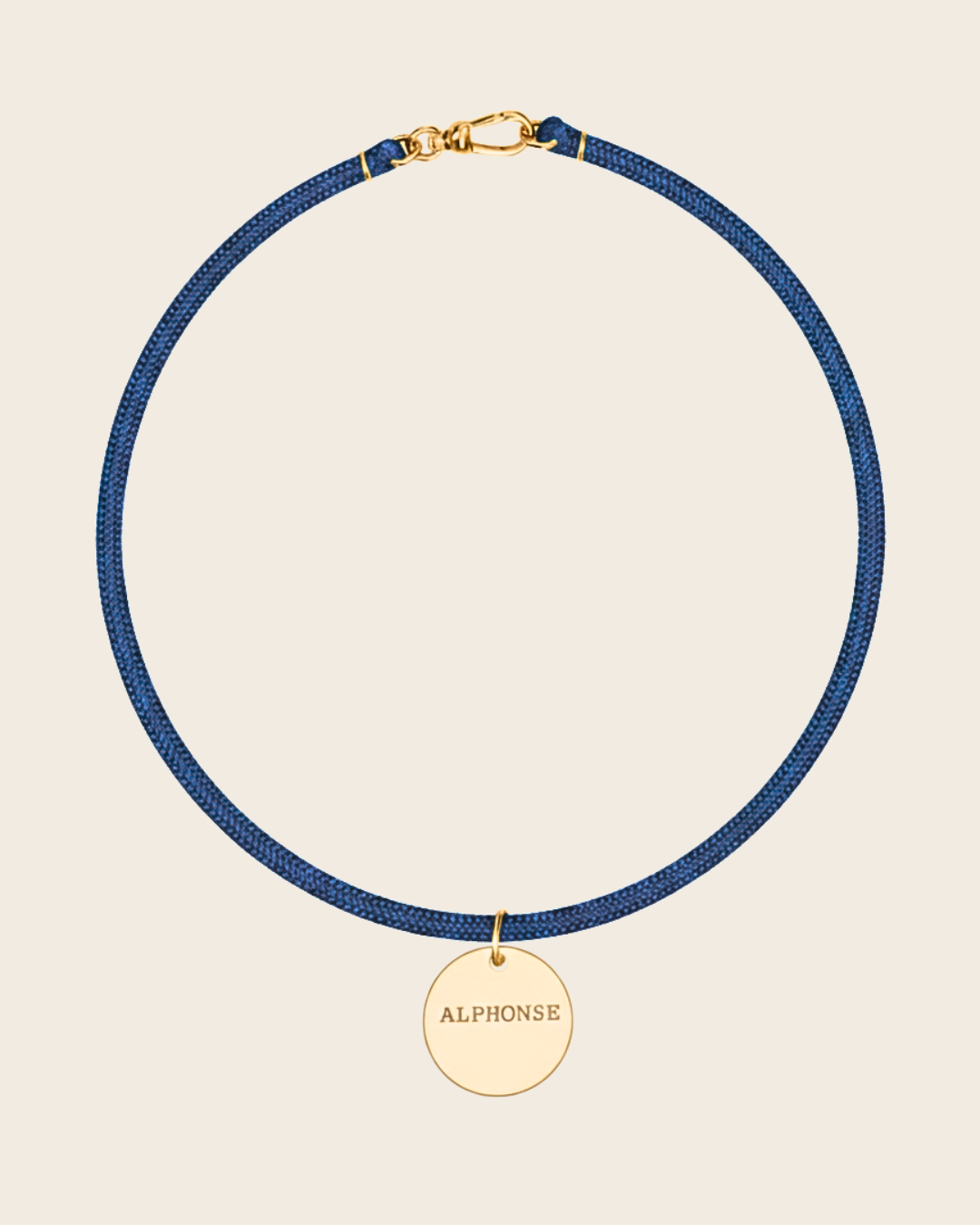 Collier médaille gravée Marine